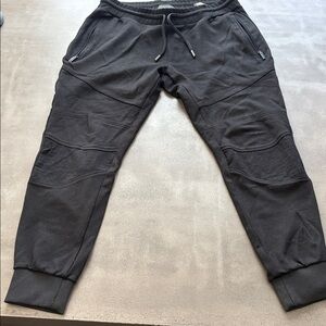 Men’s sweatpants joggers in black